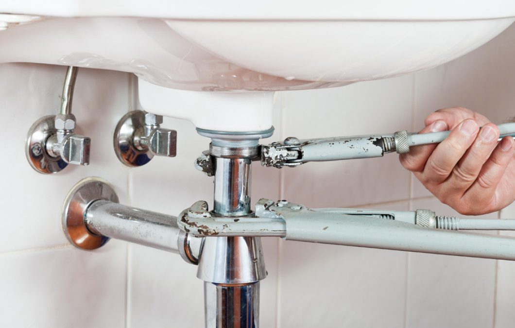 Factors to Consider When Choosing a Plumbing Service