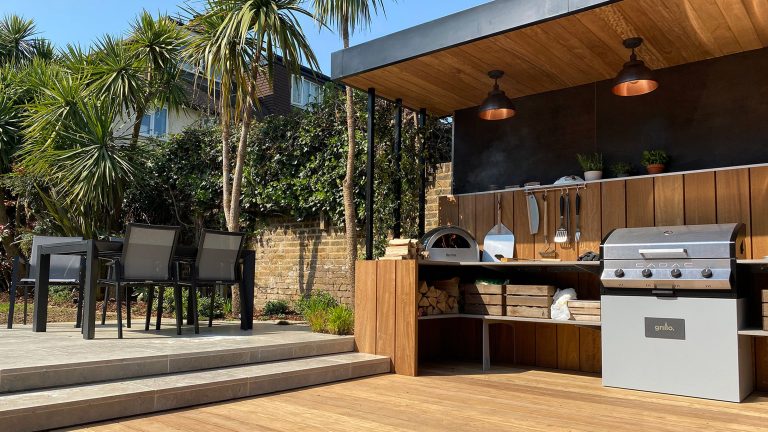How to Arrange Your Outdoor Kitchen